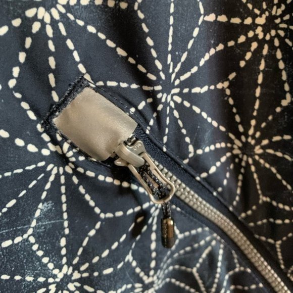 Lululemon Miss Misty Pullover Exploded Sashico Star Windbreak Rain Jacket Size 2 - Picture 8 of 13